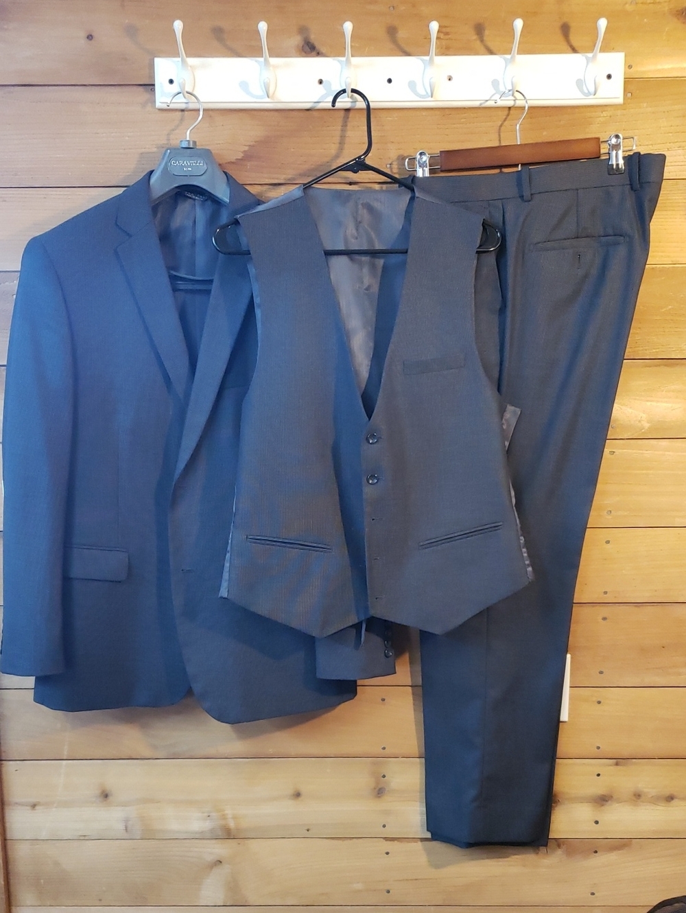 Men's Charcoal Gray Three-Piece Suit with Vest